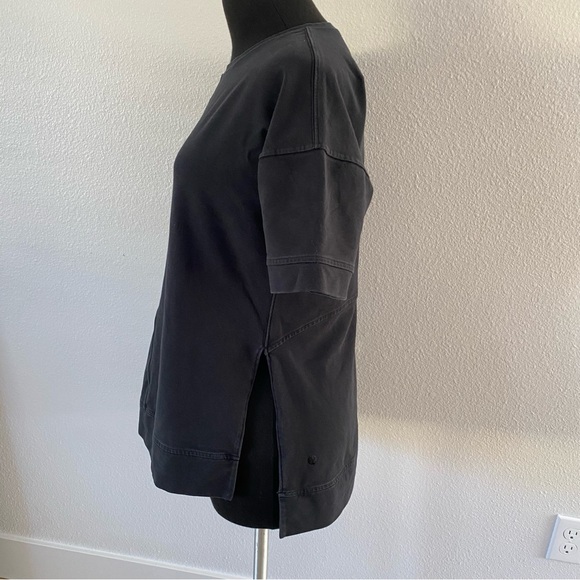 Lululemon Cut Above Tee - Picture 6 of 11
